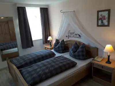 1 Schlafraum Bachwiesenblick oben