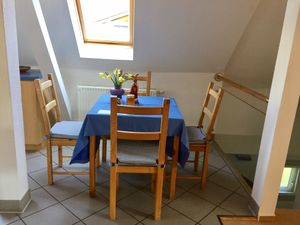 17888959-Ferienwohnung-4-Bad Tabarz-300x225-5