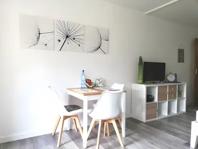 Photo, INSIDE, OUTSIDE