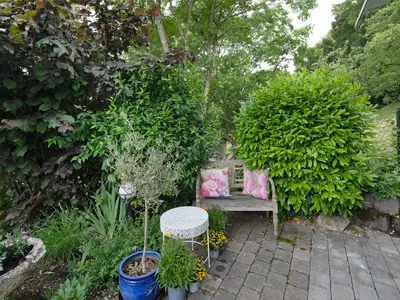 INSIDE, OUTSIDE