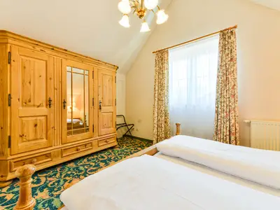 Ferienwohnung für 2 Personen (35 m²) in Bad Urach 10/10
