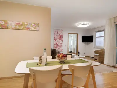 Photo, INSIDE, OUTSIDE