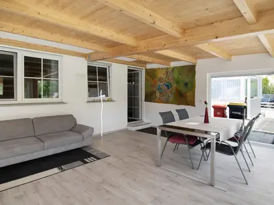 Photo, INSIDE, OUTSIDE