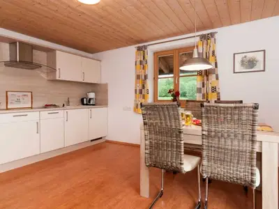 Ferienwohnung für 2 Personen (52 m²) in Bad Wiessee 6/10
