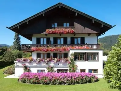 Ferienwohnung für 3 Personen (82 m²) in Bad Wiessee 1/10