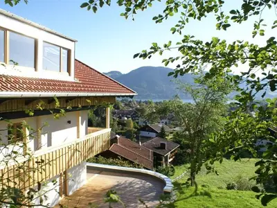 Ferienwohnung für 3 Personen (80 m²) in Bad Wiessee 2/10