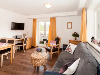 Ferienwohnung für 2 Personen (57 m²) in Bad Wiessee 3/8