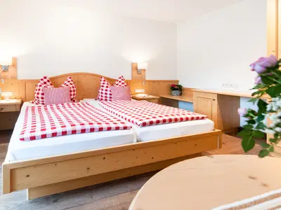 Ferienwohnung für 7 Personen (93 m²) in Bad Wiessee 5/10