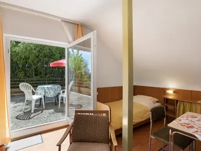 BEDROOM, INSIDE, OUTSIDE