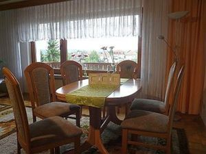 18439127-Ferienwohnung-4-Bad Wildungen-300x225-1