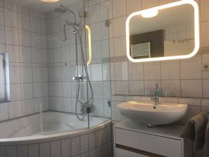 21848725-Ferienwohnung-4-Bad Wimpfen-300x225-2