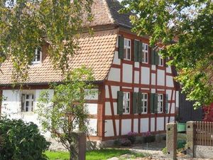 23054987-Ferienwohnung-5-Bad Windsheim-300x225-0