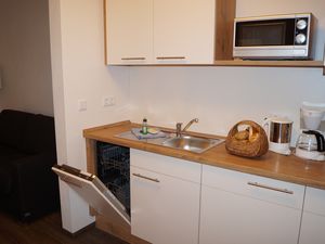 22140579-Ferienwohnung-4-Bad Windsheim-300x225-5