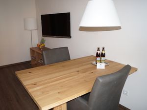 19737281-Ferienwohnung-2-Bad Windsheim-300x225-2