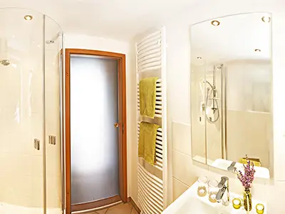 "Holunder" Badezimmer