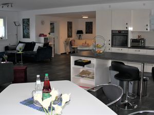 22467435-Ferienwohnung-6-Bad Wurzach-300x225-1