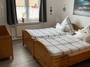 23828745-Ferienwohnung-3-Bad Zwesten-300x225-5