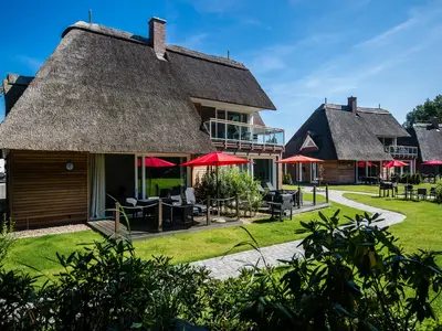 Gartenanlage mit Blick auf das Haus 3 - Luft