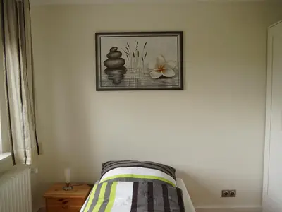 Schlafzimmer mit 2 Einzelbetten
