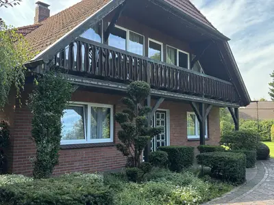 Eingang Wohnungen 1-4