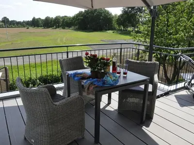 Morgentau-Dachterrasse