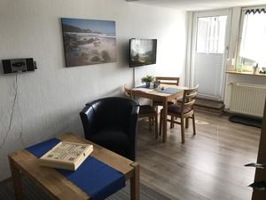 FeWo 3 Wohnzimmer mit Essbereich