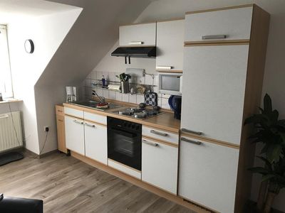FeWo 3 Wohnzimmer mit Küchenzeile