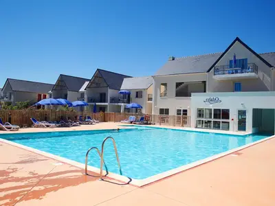 PoolOfHouse
