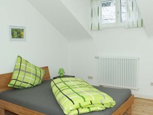 23924297-Ferienwohnung-6-Baden-Baden-300x225-4