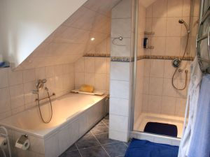 19245711-Ferienwohnung-14-Baden-Baden-300x225-5