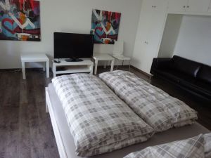 19064959-Ferienwohnung-2-Baden-Baden-300x225-1