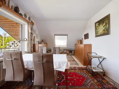 Photo, INSIDE, OUTSIDE