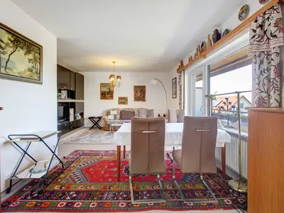 Photo, INSIDE, OUTSIDE