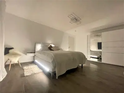 BEDROOM, INSIDE