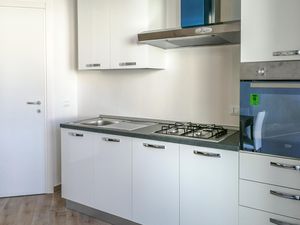 23760277-Ferienwohnung-4-Badesi-300x225-2