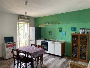 22440793-Ferienwohnung-4-Badolato-300x225-3