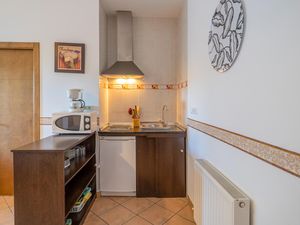 23758241-Ferienwohnung-3-Baena-300x225-5