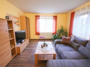 23948720-Ferienwohnung-4-Bärenstein-300x225-0