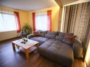 23948720-Ferienwohnung-4-Bärenstein-300x225-1