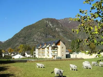 Ferienwohnung für 7 Personen (40 m²) in Bagnères-de-Luchon 2/10
