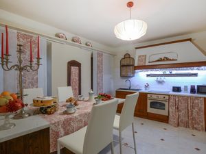 24002103-Ferienwohnung-6-Bagnone-300x225-1