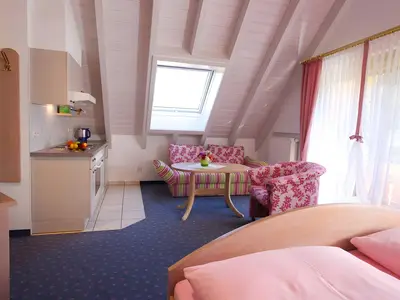 Photo, INSIDE, OUTSIDE