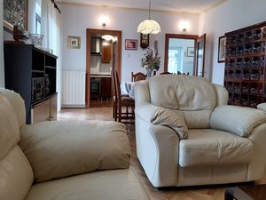 23931762-Ferienwohnung-6-Bajčići-300x225-1