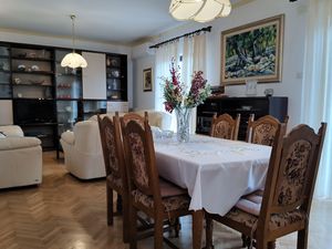 23931762-Ferienwohnung-6-Bajčići-300x225-2