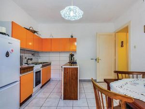 23451198-Ferienwohnung-3-Bakar-300x225-3