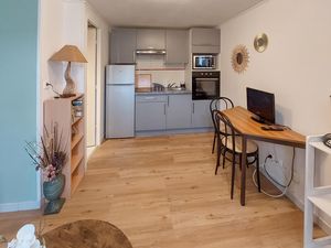 23759336-Ferienwohnung-2-Balaruc-les-Bains-300x225-5