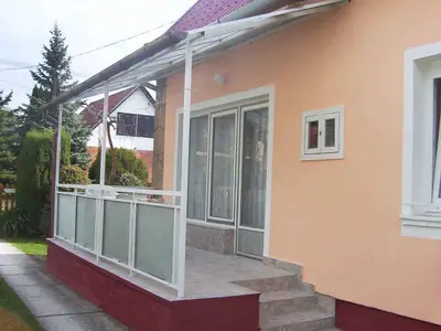 Ferienwohnung für 4 Personen (52 m²) in Balatomáriafürdö 2/10