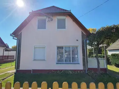 Ferienwohnung für 4 Personen (52 m²) in Balatomáriafürdö 3/10