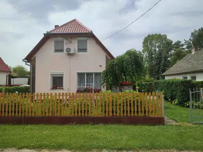 Ferienwohnung für 4 Personen (52 m²) in Balatomáriafürdö 6/10