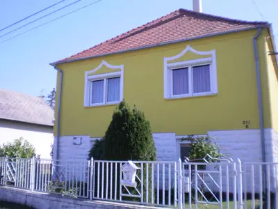 Ferienwohnung für 4 Personen (100 m²) in Balatomáriafürdö 5/10